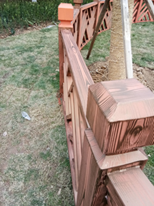 永川钢结构护栏仿木纹项目